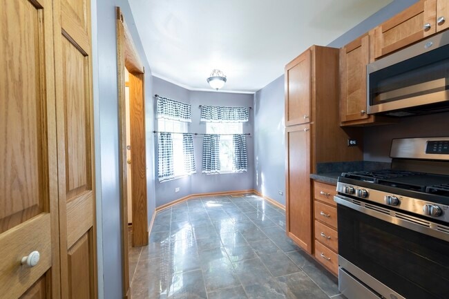 Photo - 754 Savannah Ln