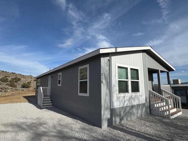 Photo - 315 Gerdes Ave