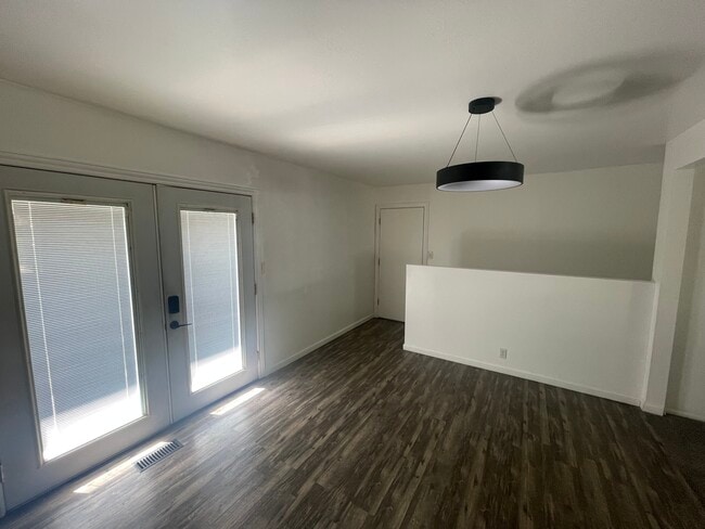 Photo - 3838 S Sunnyvale Dr