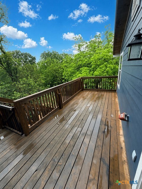 Photo - 1537 Post Rd