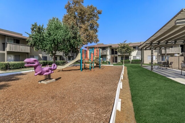 Photo - Meadowood Place Apartment Homes