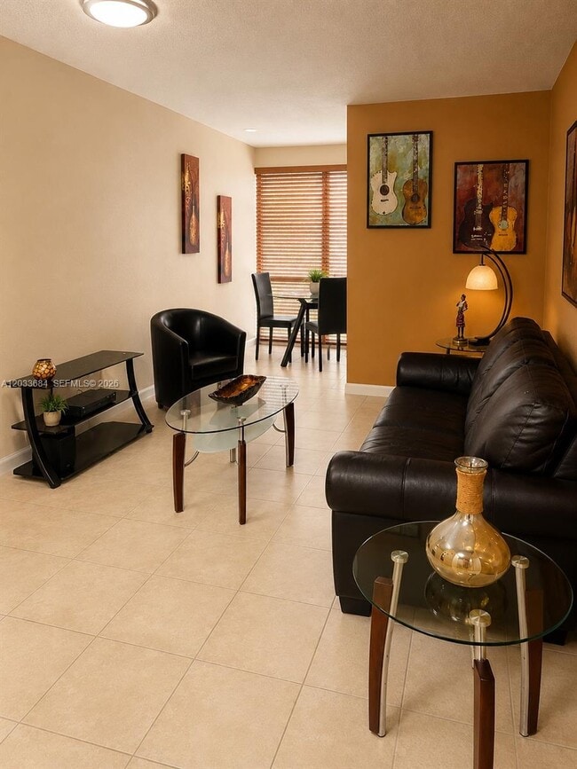 Building Photo - 17570 Atlantic Blvd Unit 306