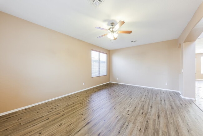 Photo - 10574 W Salter Dr