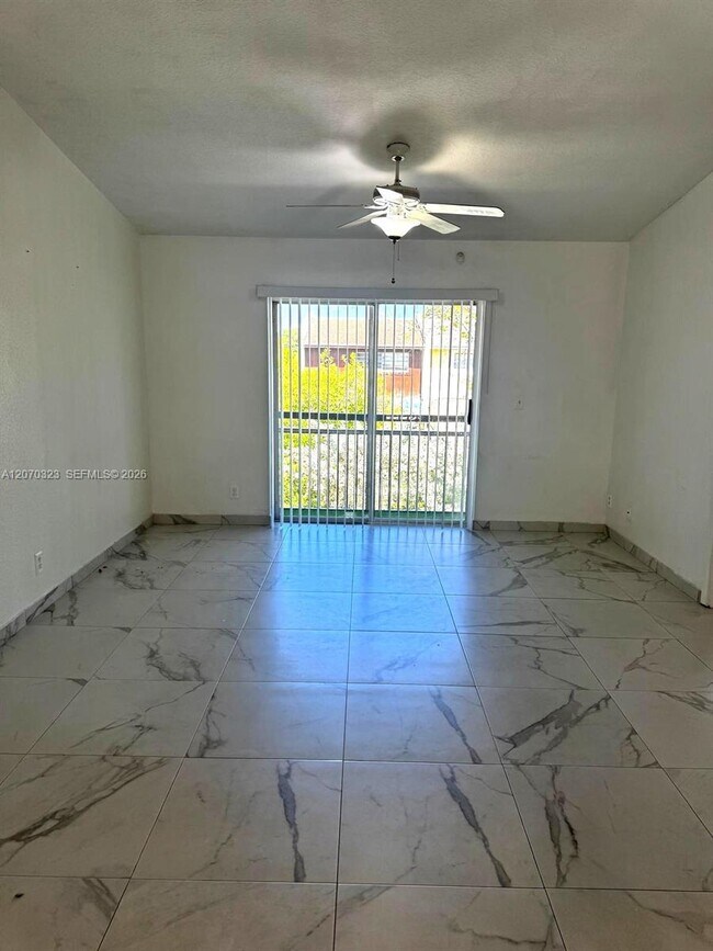Photo - 3656 NW 91st Ln Unidad 3656