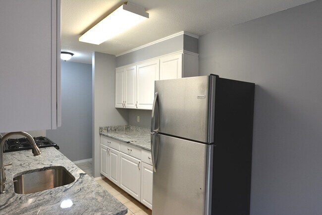 Photo - 40 Shrewsbury Green Dr Unit C