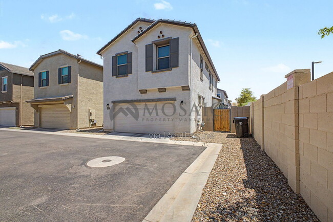 Photo - 8317 E Impala Ave