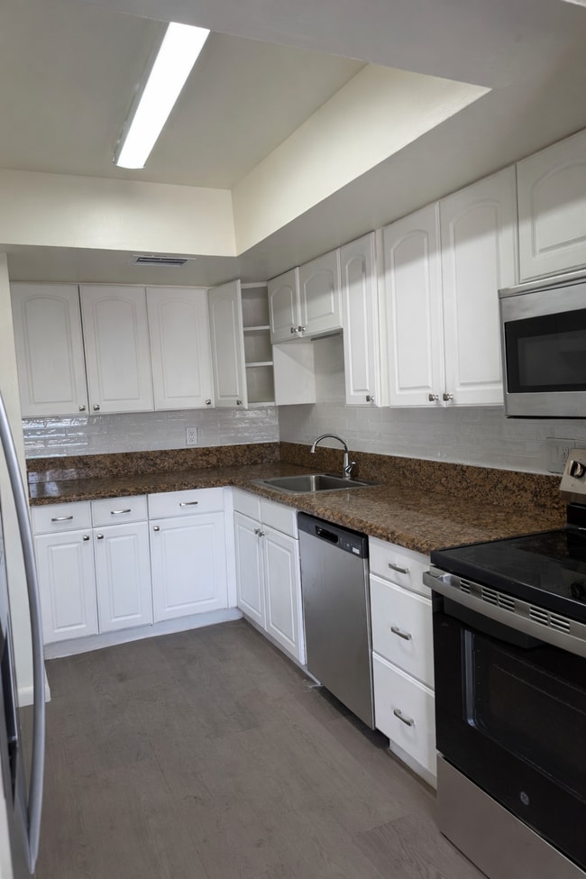 Photo - 2047 NW 56th Ave