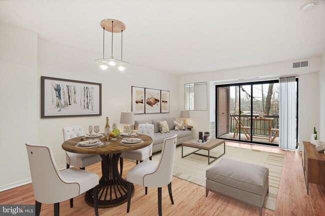 Building Photo - Gorgeous and Airy 1bd/1ba in Glover Park with parking and a balcony! Unit 309 & P-1 & Storage  309
