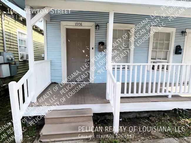 Photo - 1008 Newton St Apartment
