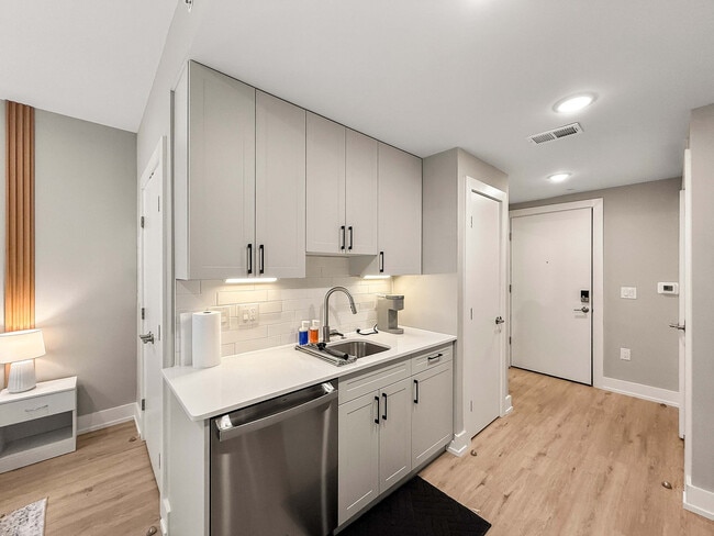 Photo - 626 N Delaware Ave Unidad ID1055925P