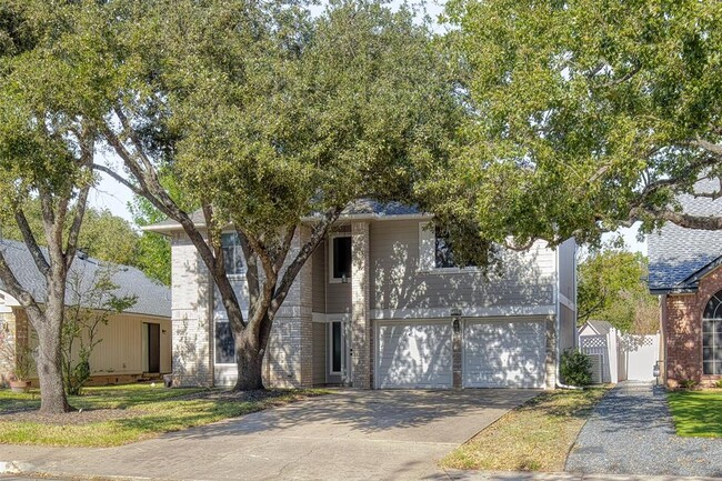 Photo - 1504 White Oak Loop Casa