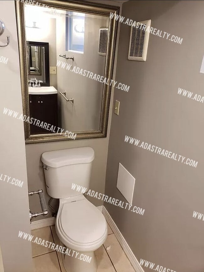GORGEOUS 3 Bed 2 Bath House in Merriam-Ava... - GORGEOUS 3 Bed 2 Bath House in Merriam-Ava...