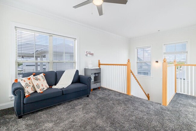 Photo - 337 Grande Pointe Cir Unit ID1447123P