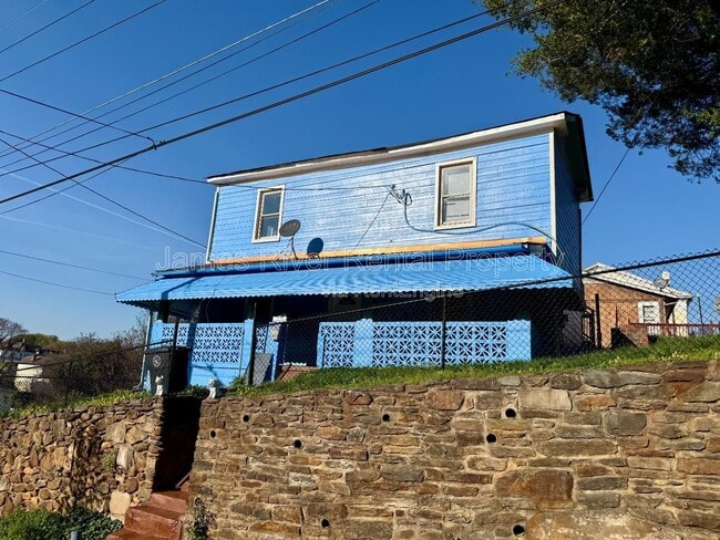 Photo - 900 Polk St Unidad A