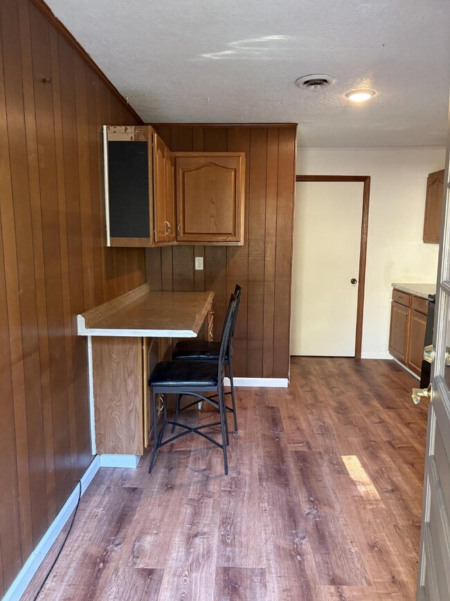 Photo - Great One Bedroom Furnished in Hendersonville