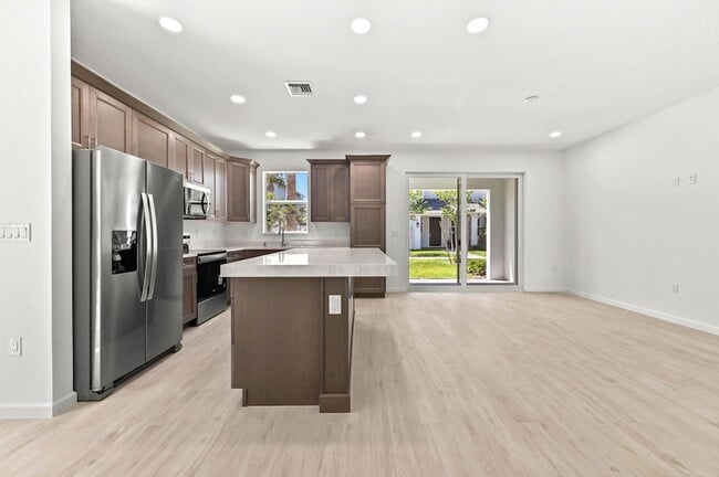 Photo - 16404 Mirabell Mnr Ln