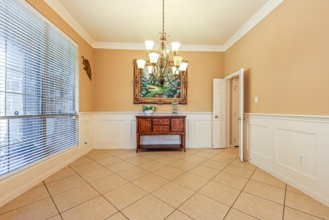 Photo - 17007 Thomastone Ln