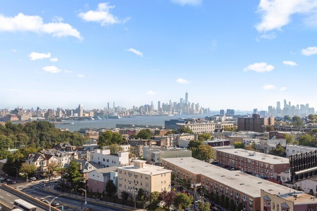 Photo - 3312 HUDSON Ave Unit 10B