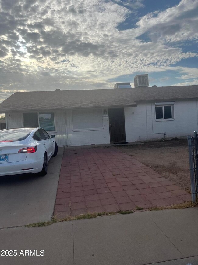 Building Photo - 3605 S Cutler Dr Rental