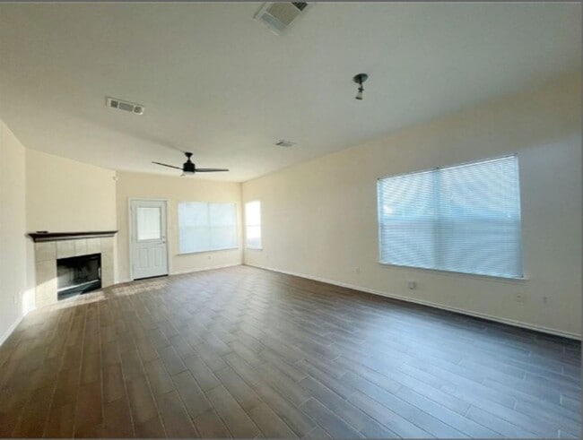 Photo - 18208 Maxa Dr