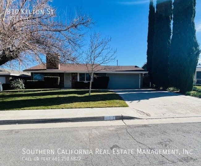 Building Photo - 810 Kelton St