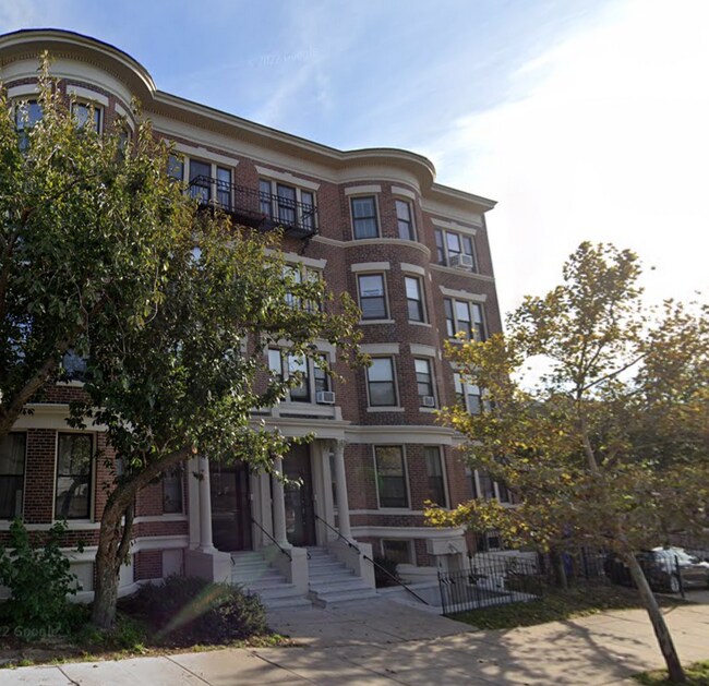 Photo - 1682 Commonwealth Ave Unit A