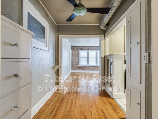 Photo - 429 NW 11th St Unidad 09