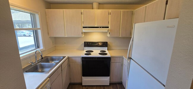 Photo - 3226 Summers Ln