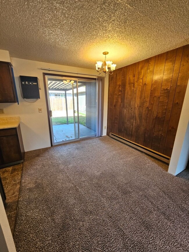Photo - Private house, in great location!