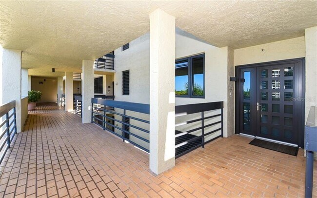 Photo - 1125 Gulf of Mexico Dr Unit 403