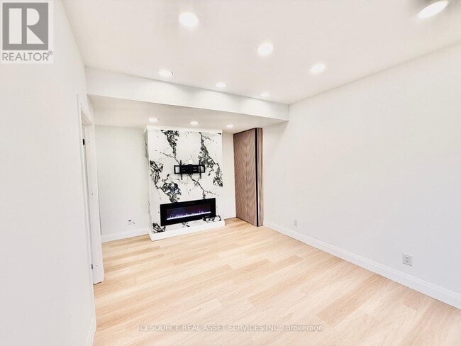 Photo - 3186 Hines Dr