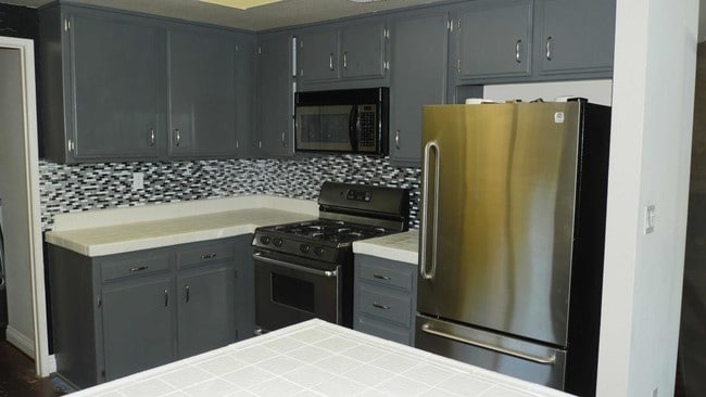 Cocina - Otro ángulo - 4335 Morro Dr