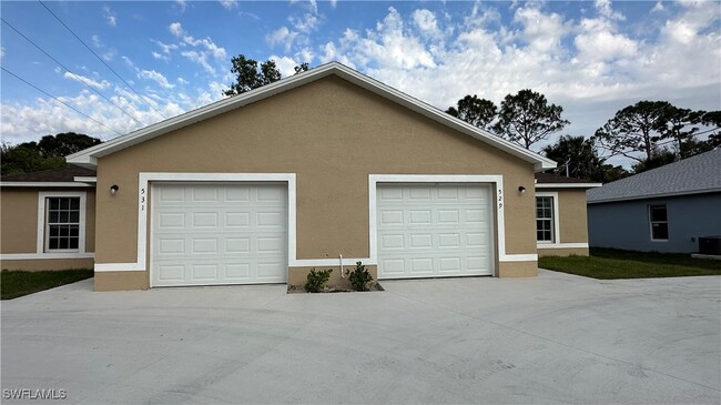 Photo - 531 NE 25th Ave Townhome