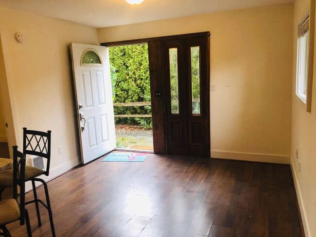 Photo - 16223 SE 136th St Unit MIL 1BR 1BA