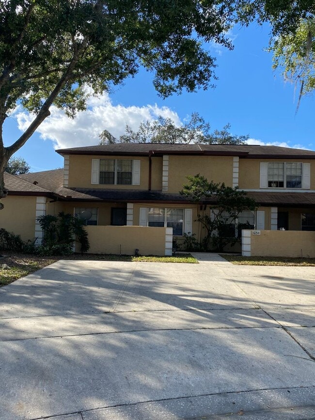 Photo - Spacious 3 bedroom, 2 bathrooms multiplex unit. 2 story in Alafaya