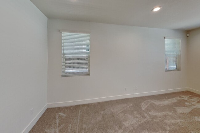 Photo - Cordelia 2000+ Sq Ft. 3/2 Home Available Now