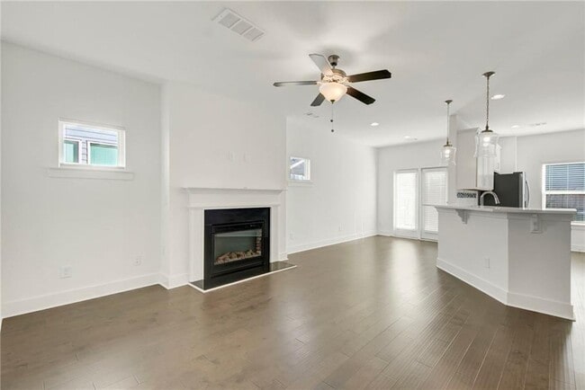 Photo - 1903 Plainsboro Dr