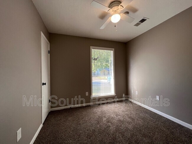 Photo - 1904 Alta Vista Ave