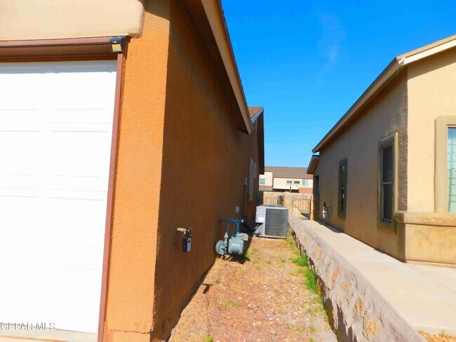 Photo - 2508 Sparrow Point St