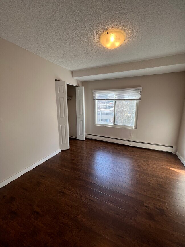 Photo - Bellamy Place