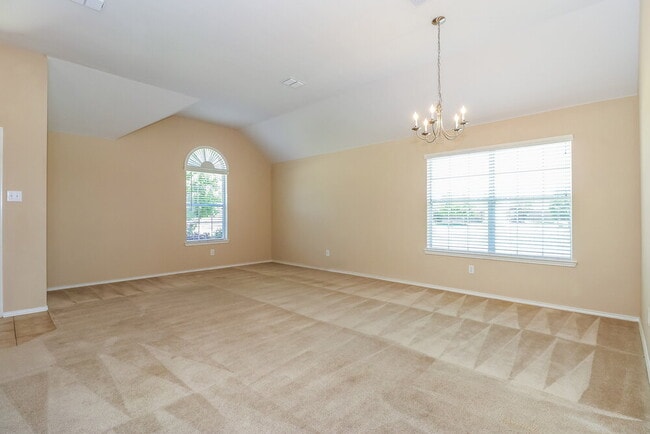 Photo - 1235 Sweetwater Dr