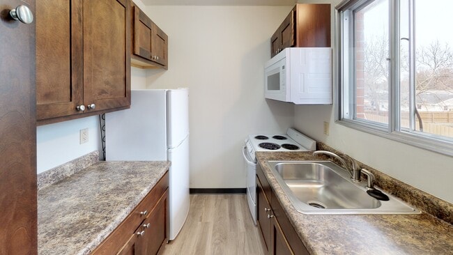 Photo - Melrose Park Apartments
