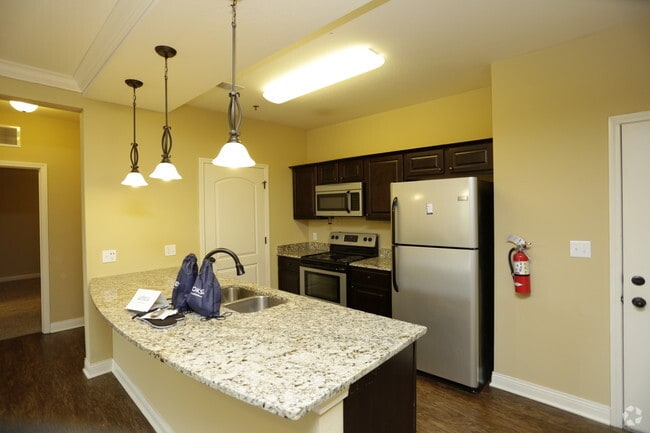 4HAB, 4BA - Deschutes One_1680 FT² - Brookside