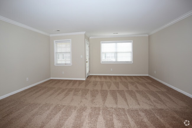 Living Room - Pine Point Luxury Apartments