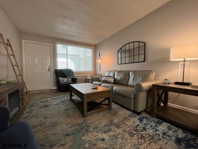 Building Photo - 9510 Amherst Ave Unit 108 Rental