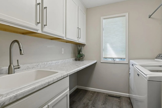 Photo - 4724 Temple Rd