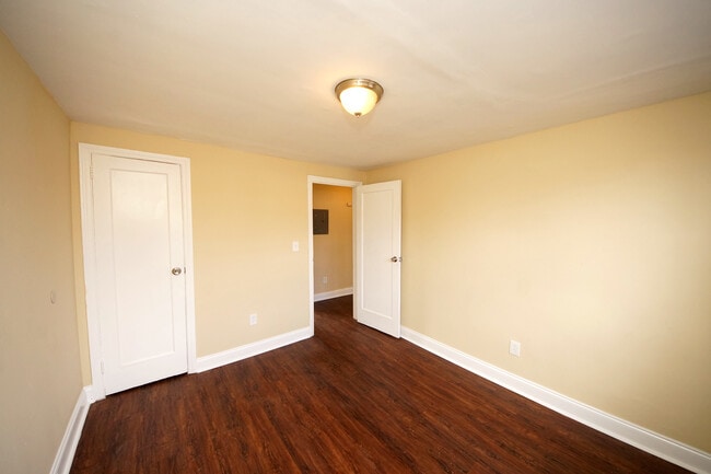 Photo - Hamilton Garden Apartments