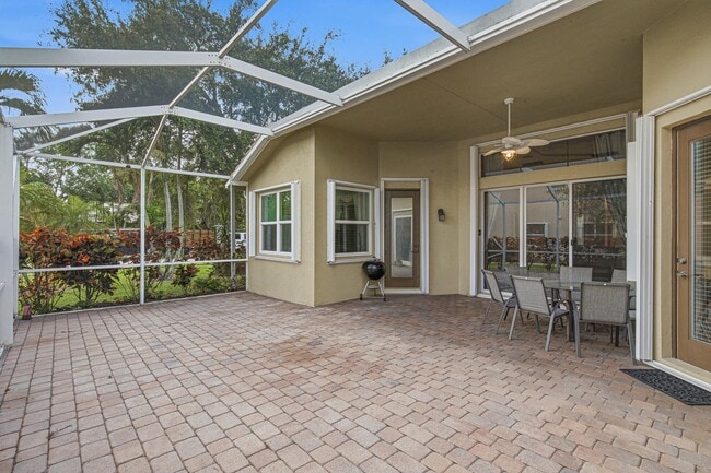 9655 Campi Dr