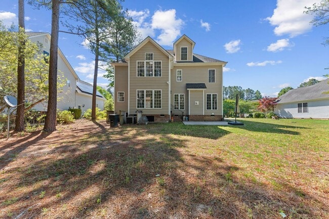 Photo - Large home with 5 bedrooms in Brickshire