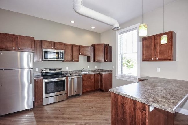 Photo - Kickapoo Apartments